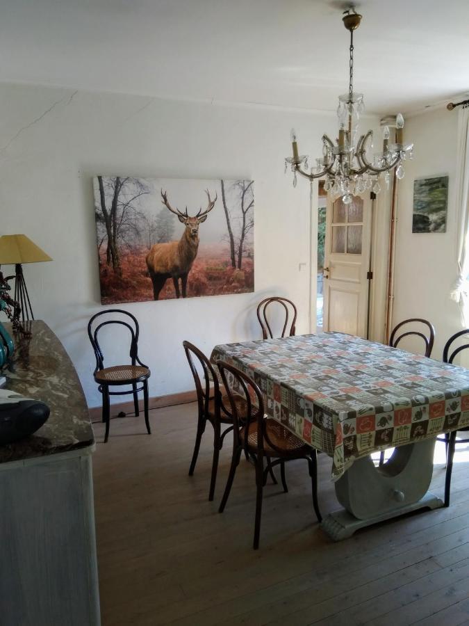 Gezellig Vakantiehuis Te Maissin Luaran gambar